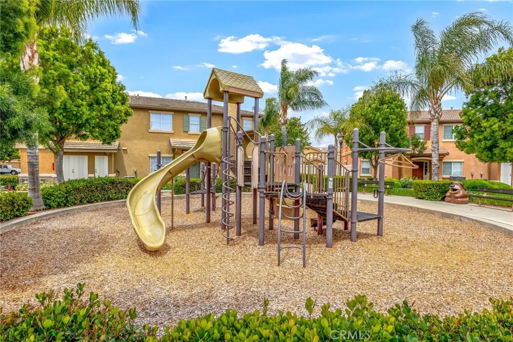 33433 Emerson Way #B Temecula, CA 92592