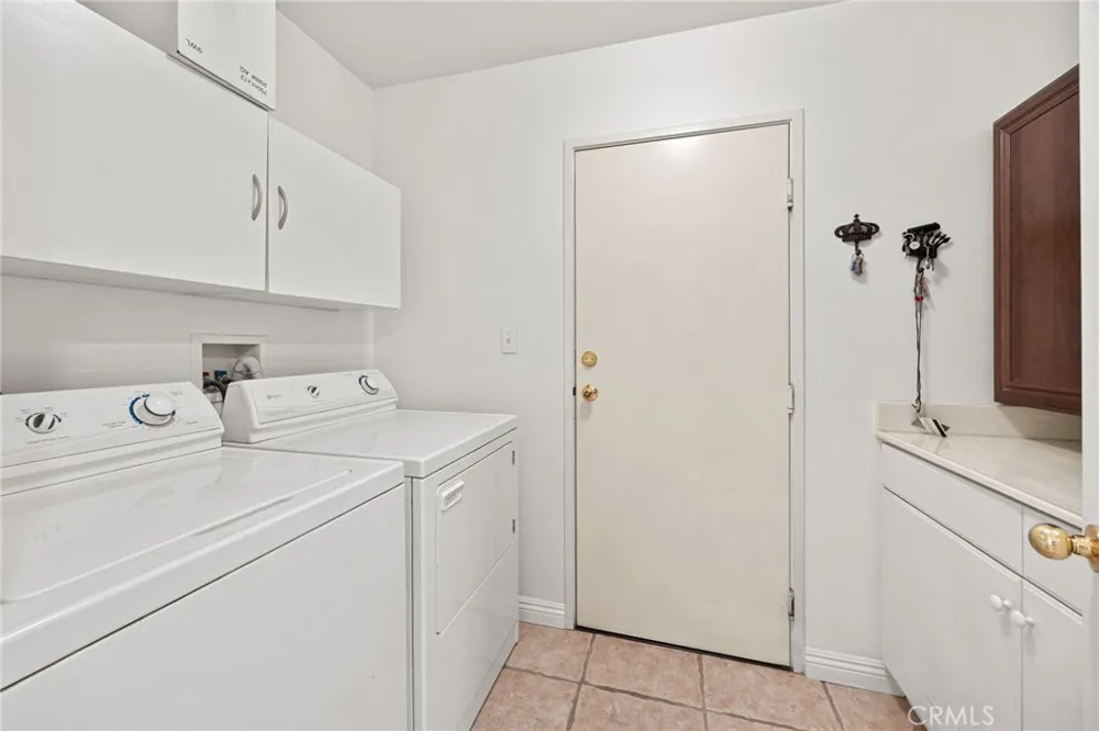 33433 Emerson Way #B Temecula, CA 92592