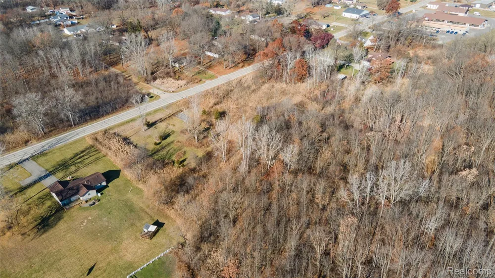 23901 Sumpter Road Belleville City, MI 48111