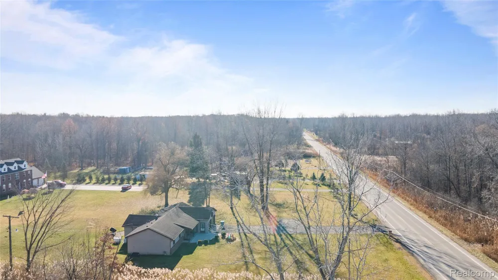23901 Sumpter Road Belleville City, MI 48111