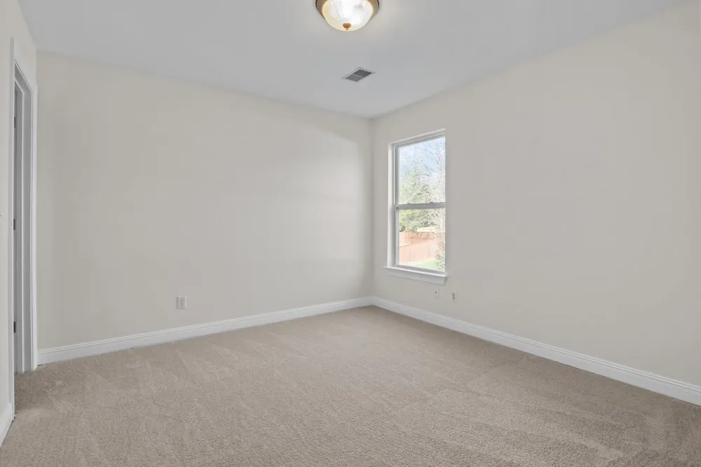 7020 Bridgeport Dr Nashville, TN 37221