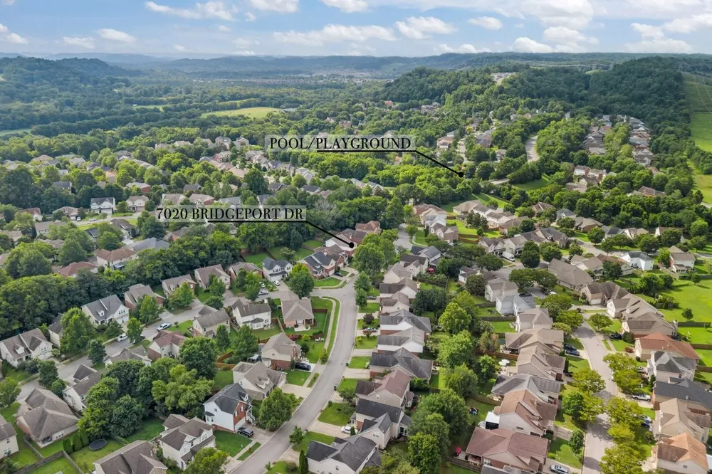 7020 Bridgeport Dr Nashville, TN 37221