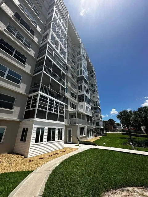 2131 LAKEVIEW DRIVE #410