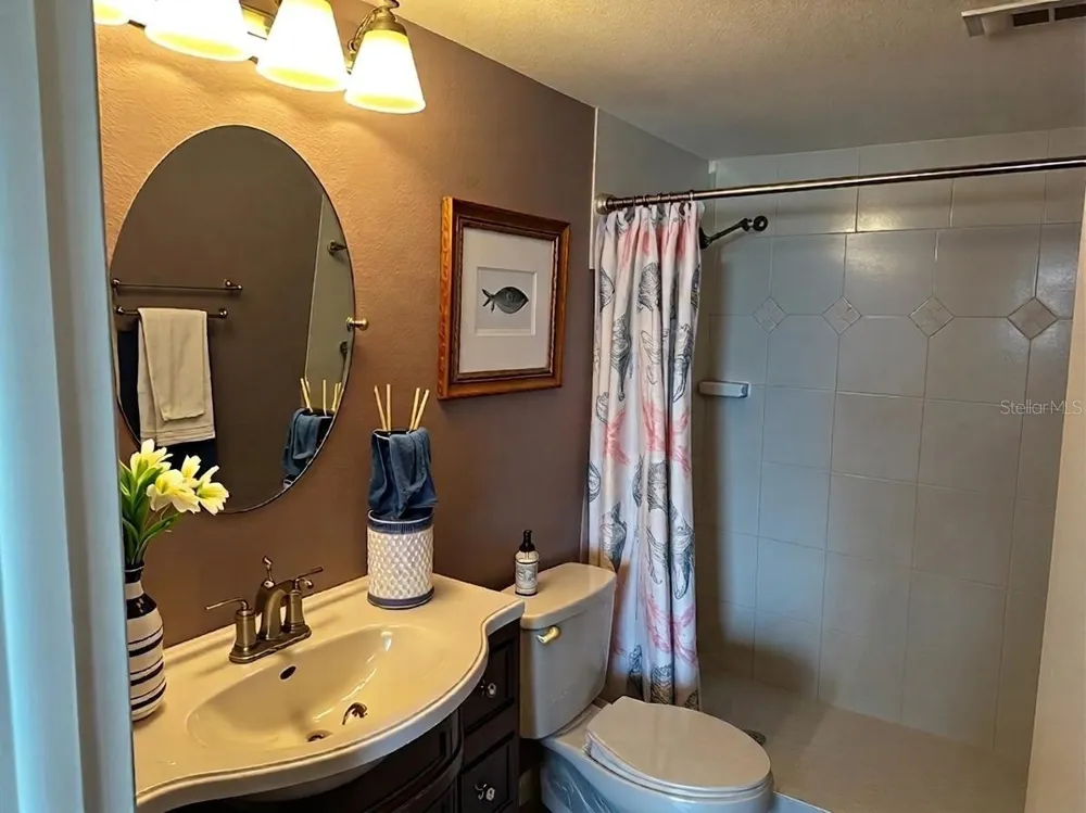 2131 LAKEVIEW DRIVE #410 Sebring, FL 33870