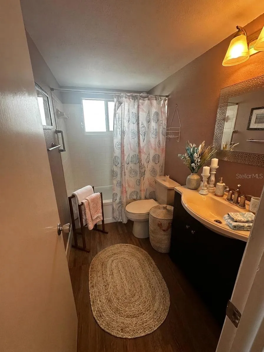 2131 LAKEVIEW DRIVE #410 Sebring, FL 33870