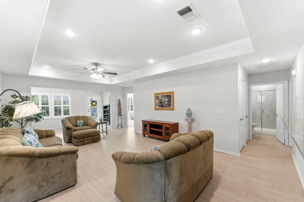 410 Thistle Thorn Drive The Woodlands, TX 77382