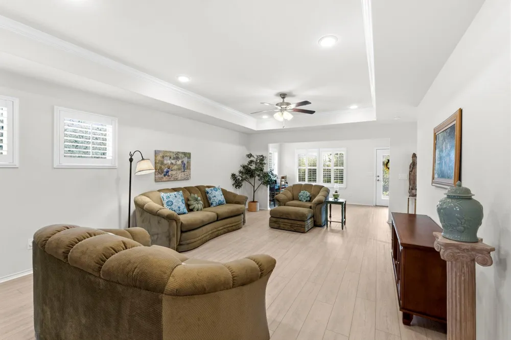 410 Thistle Thorn Drive The Woodlands, TX 77382