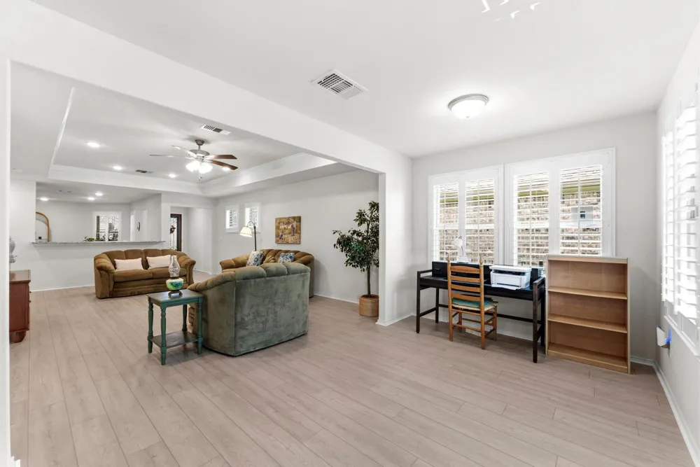 410 Thistle Thorn Drive The Woodlands, TX 77382