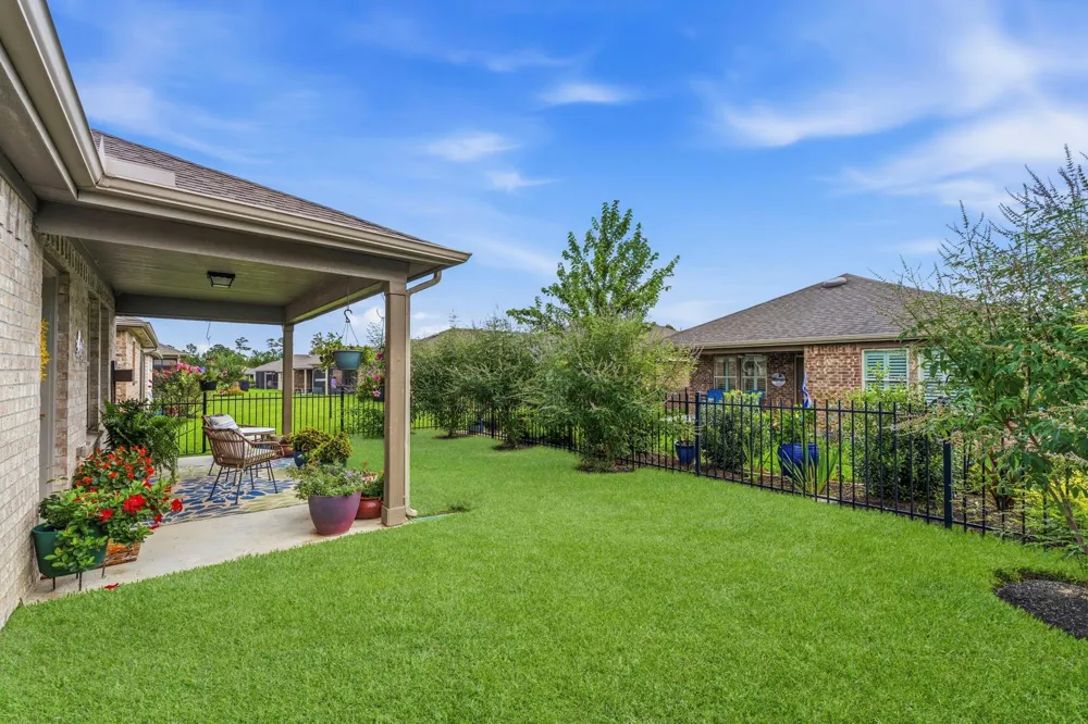 410 Thistle Thorn Drive The Woodlands, TX 77382