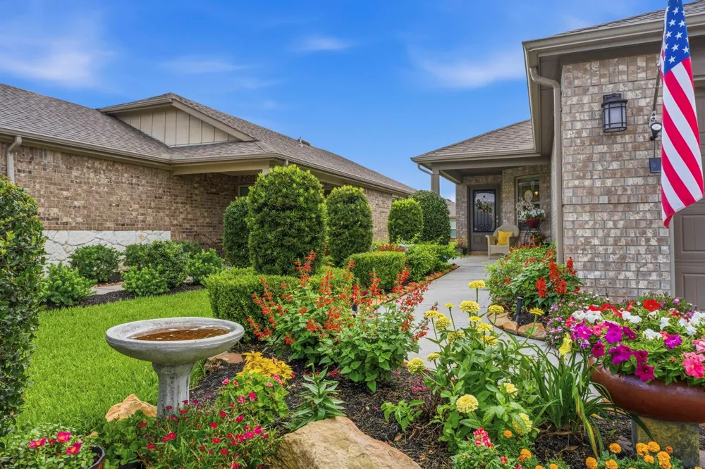 410 Thistle Thorn Drive The Woodlands, TX 77382