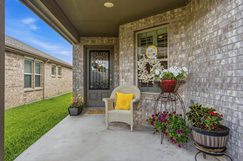 410 Thistle Thorn Drive The Woodlands, TX 77382