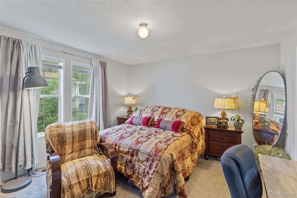 165 S OPDYKE ROAD Auburn Hills City, MI 48326