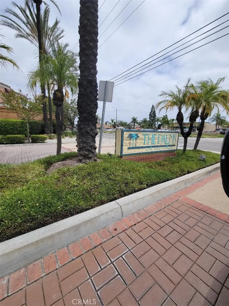 12151 Saint Tropez Cerritos, CA 90703
