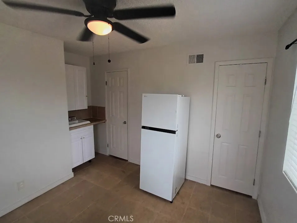 21330 E Calora Covina, CA 91724