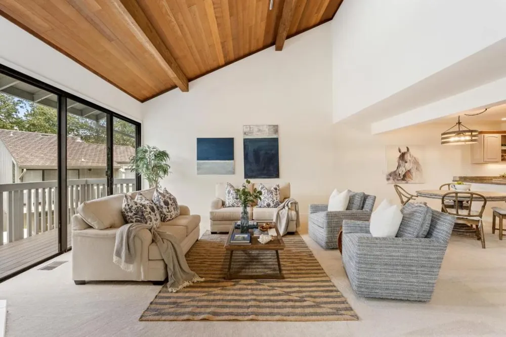 28088 Barn Court Carmel, CA 93923