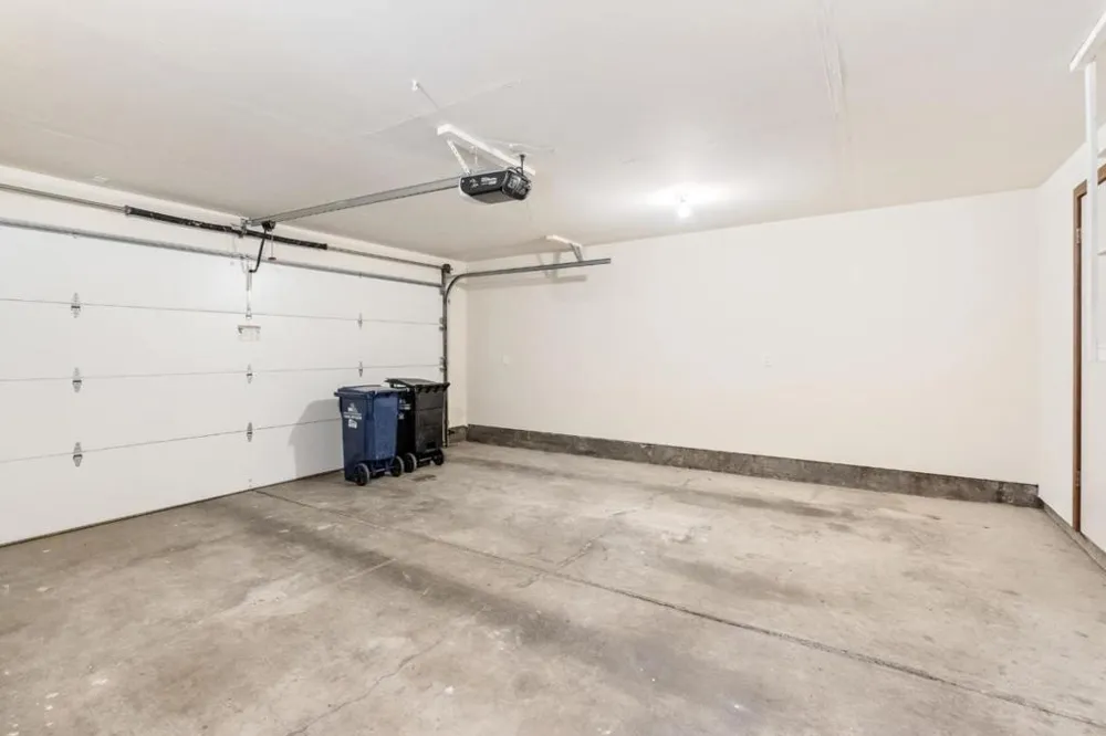 28088 Barn Court Carmel, CA 93923
