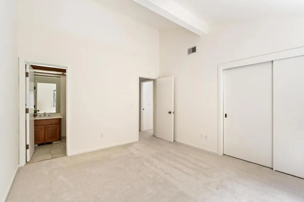 28088 Barn Court Carmel, CA 93923