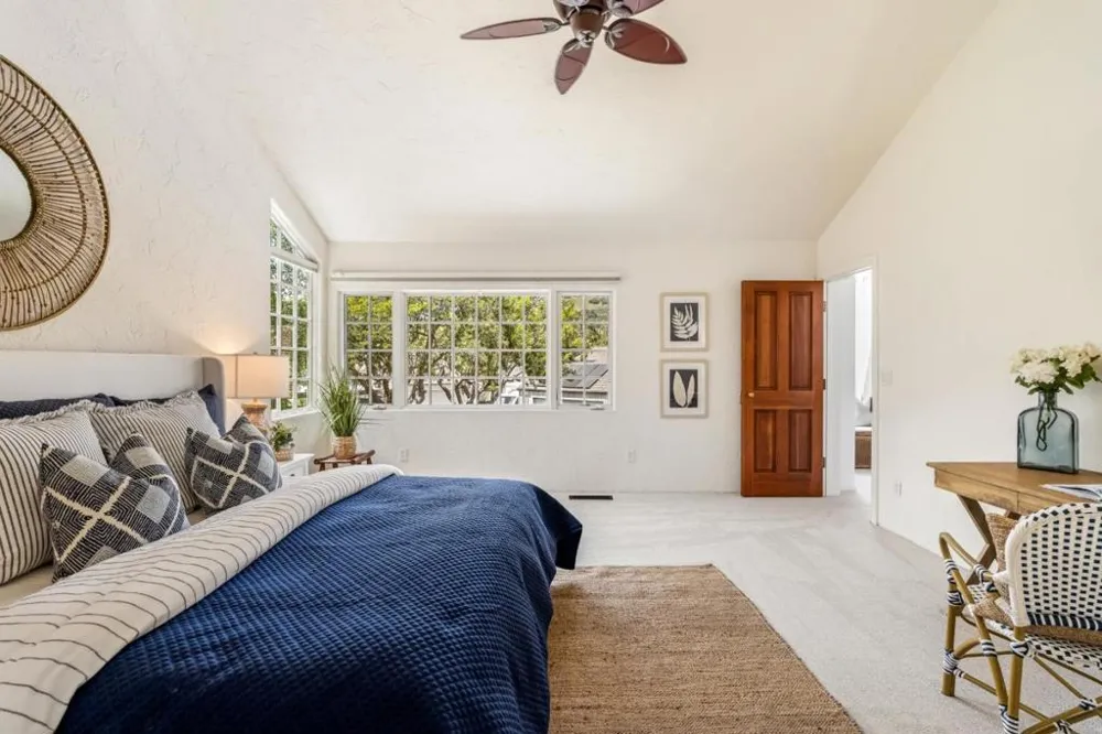 28088 Barn Court Carmel, CA 93923