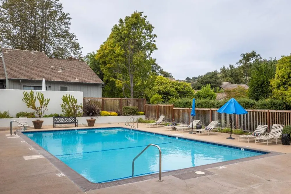 28088 Barn Court Carmel, CA 93923
