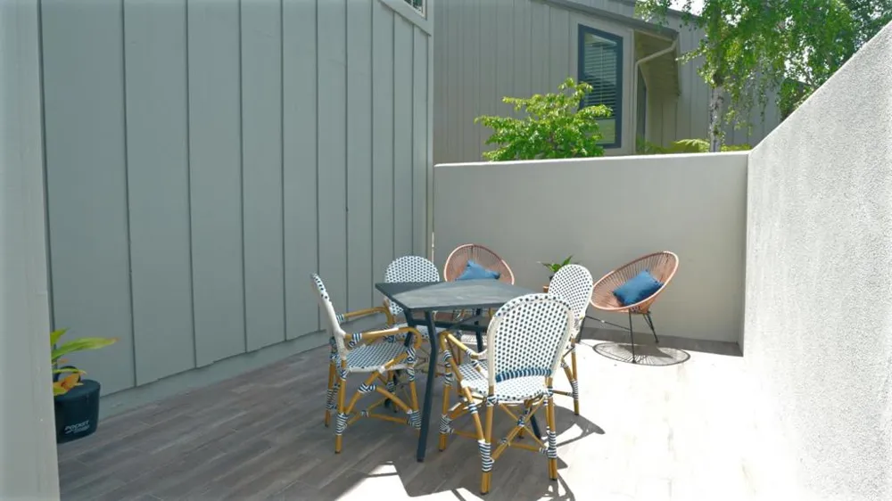 28088 Barn Court Carmel, CA 93923
