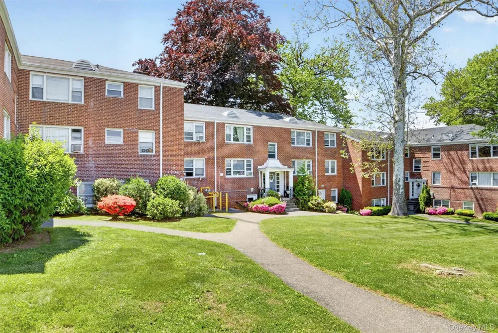 205 W Post Road #E-1-O White Plains, NY 10606
