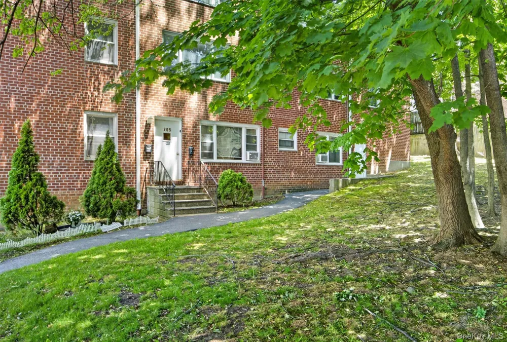 205 W Post Road #E-1-O White Plains, NY 10606