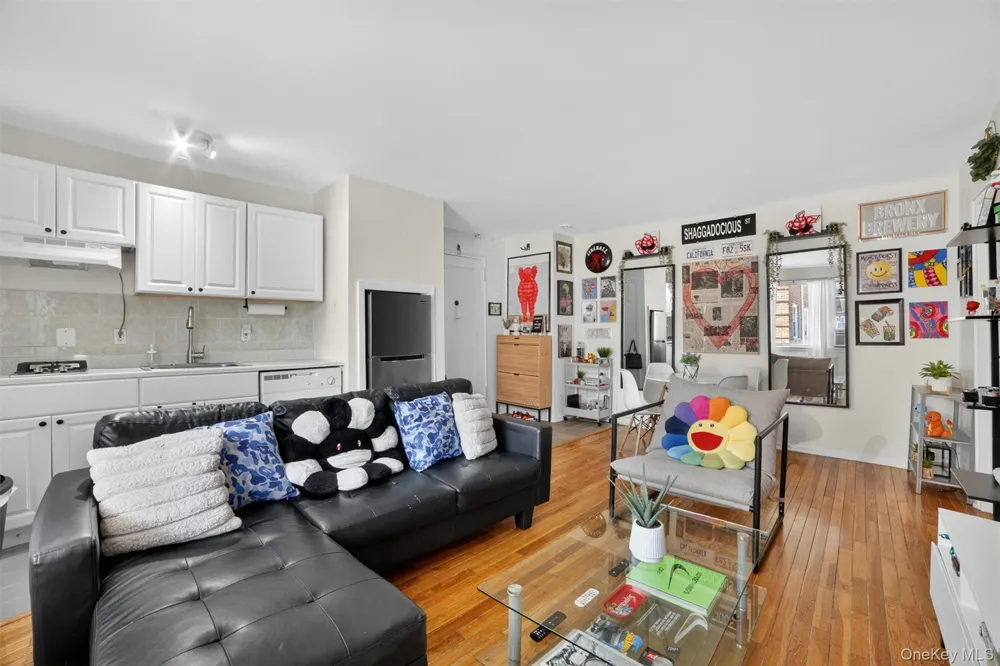 205 W Post Road #E-1-O White Plains, NY 10606