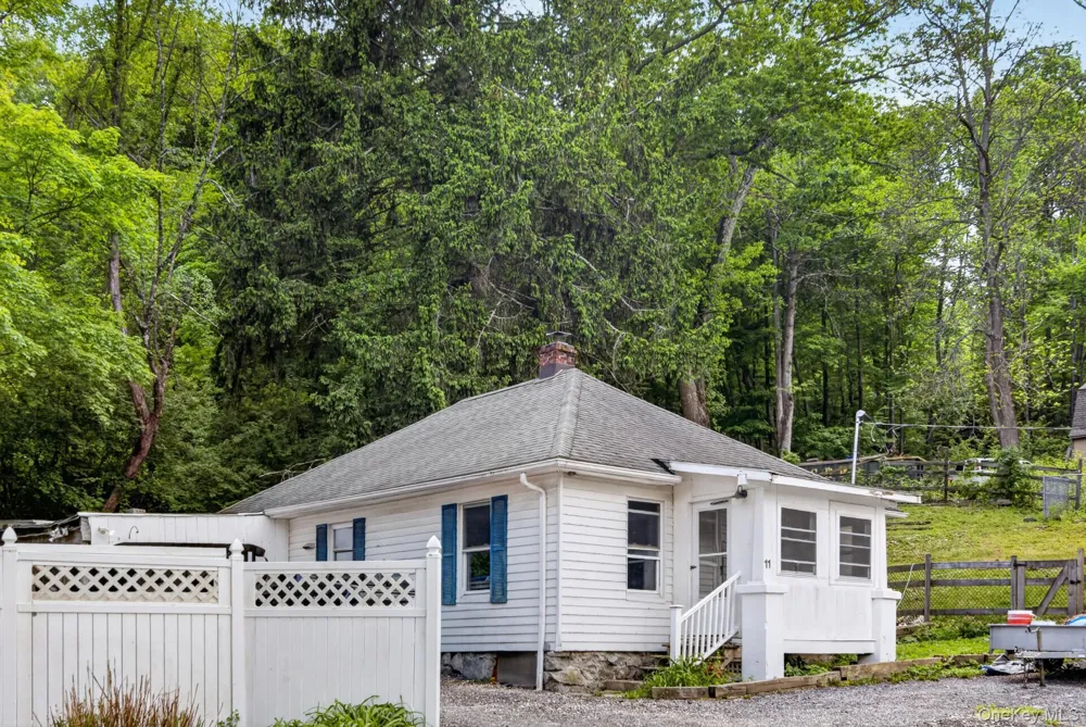 11 Richardsville Road Carmel, NY 10512