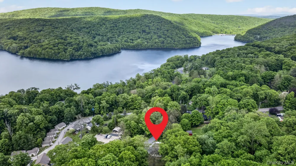 11 Richardsville Road Carmel, NY 10512