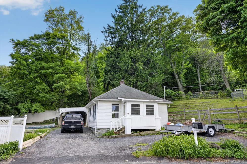 11 Richardsville Road Carmel, NY 10512