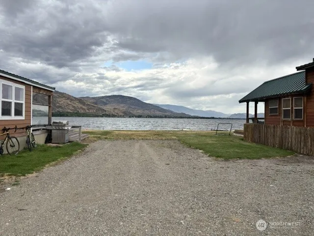 17 Oro Beach Lane #5, 41 Oroville, WA 98844
