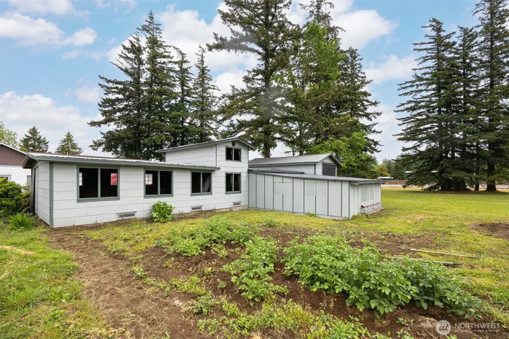 108 W Bartlett Road Lynden, WA 98264