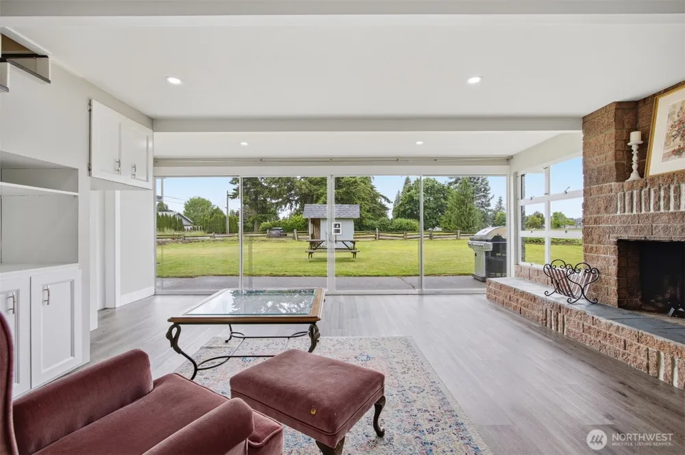 108 W Bartlett Road Lynden, WA 98264