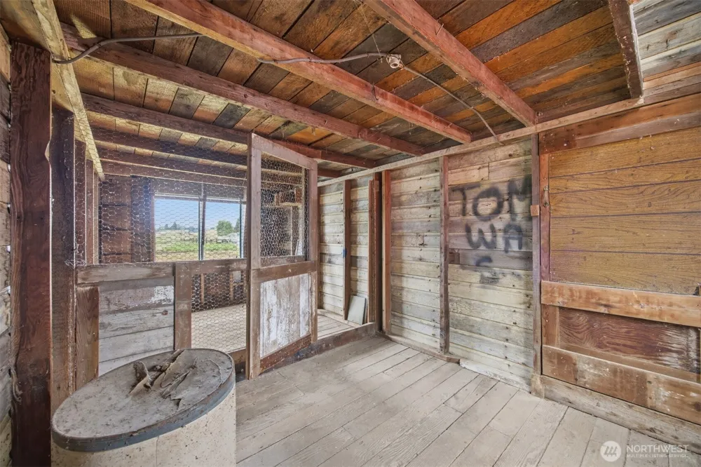 108 W Bartlett Road Lynden, WA 98264