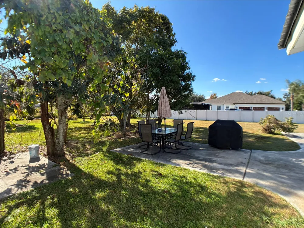 1113 COLSON ROAD Plant City, FL 33567