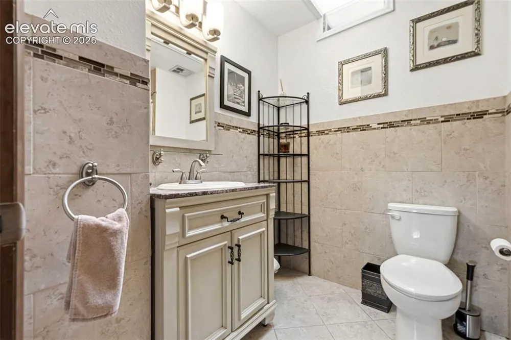 6323 Pike Circle Larkspur, CO 80118