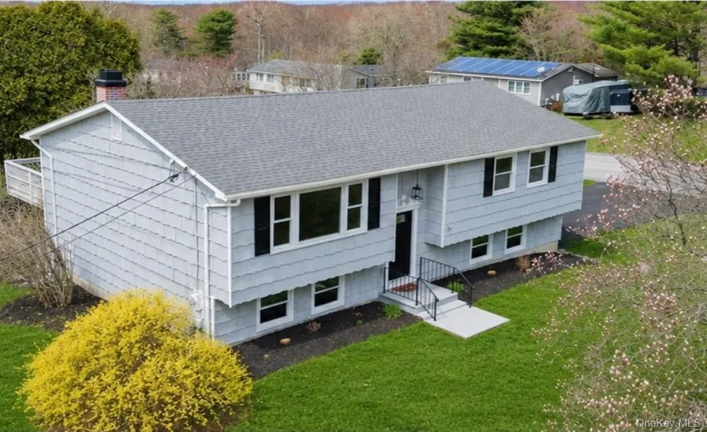 27 Church Street Wallkill, NY 12589