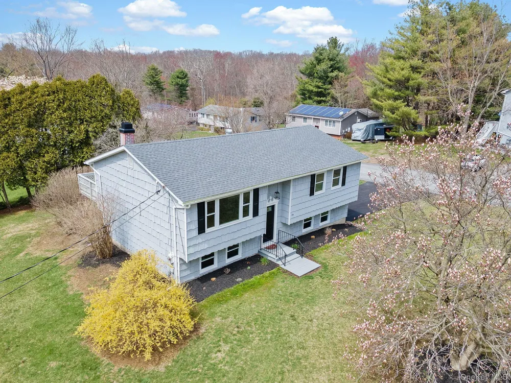 27 Church Street Wallkill, NY 12589