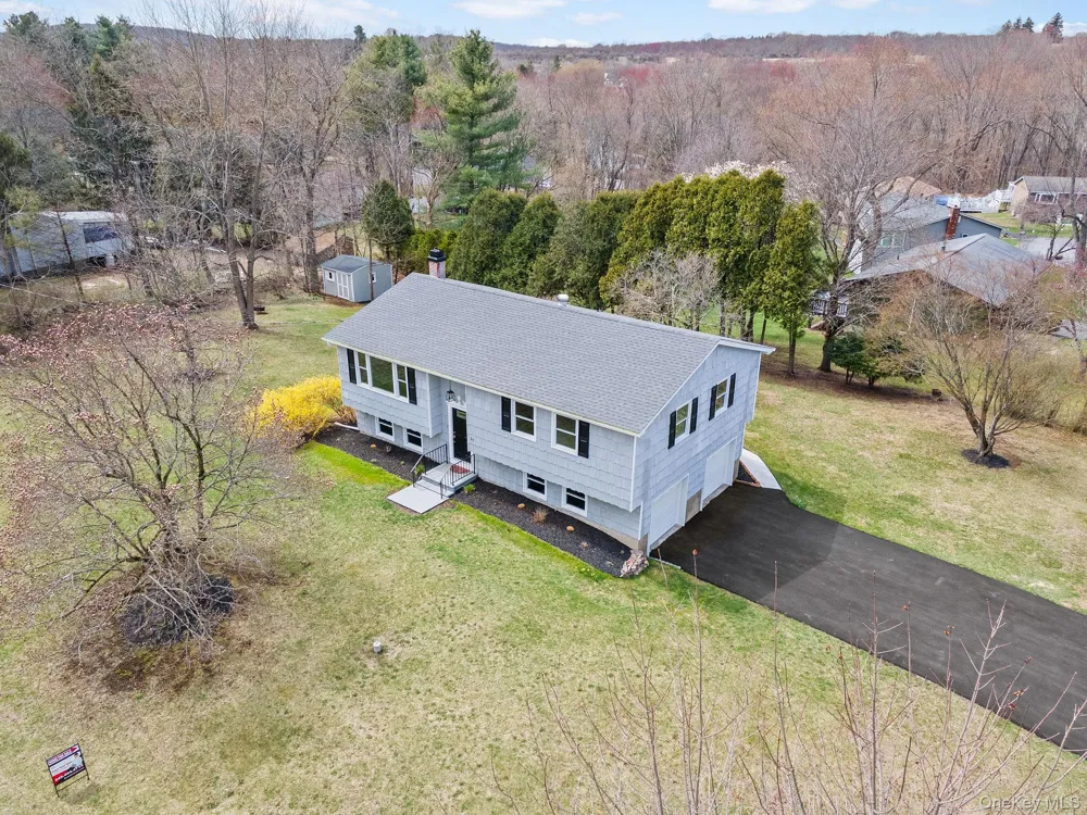 27 Church Street Wallkill, NY 12589