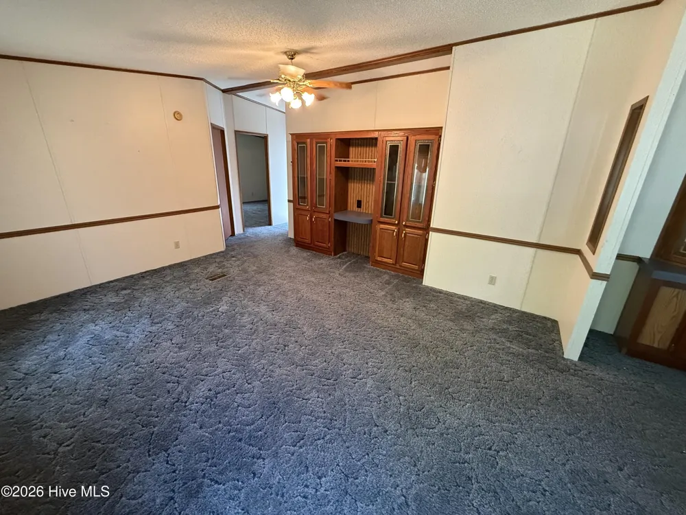 9534 Us Highway 701 Highway Elizabethtown, NC 28337