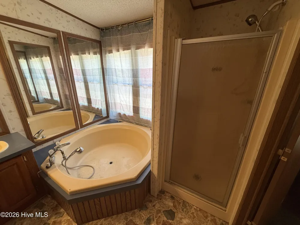 9534 Us Highway 701 Highway Elizabethtown, NC 28337
