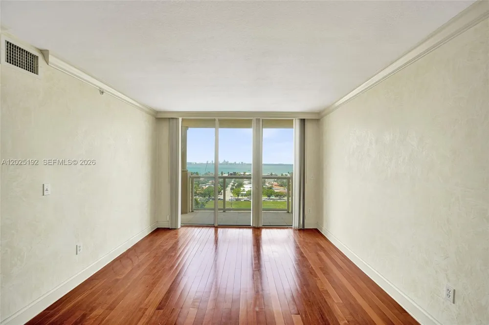 1625 Kennedy Cswy #1207C North Bay Village, FL 33141