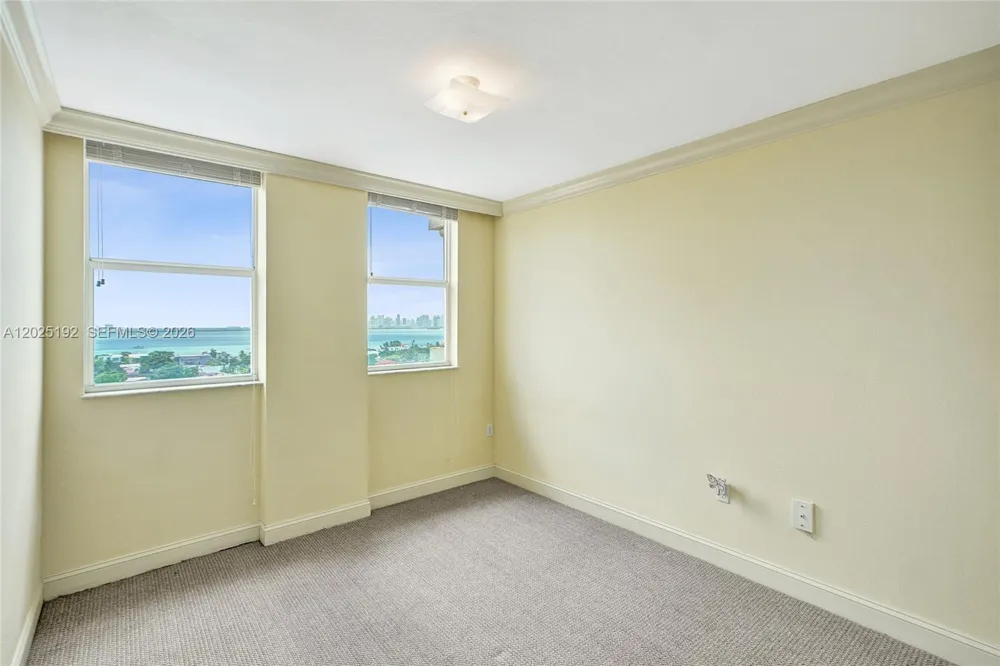 1625 Kennedy Cswy #1207C North Bay Village, FL 33141