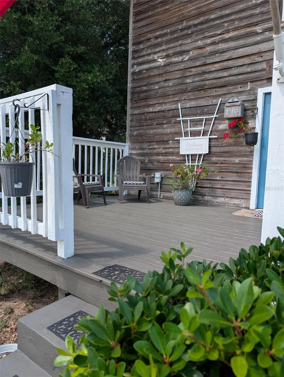 7083 SE 166TH AVENUE Ocklawaha, FL 32179