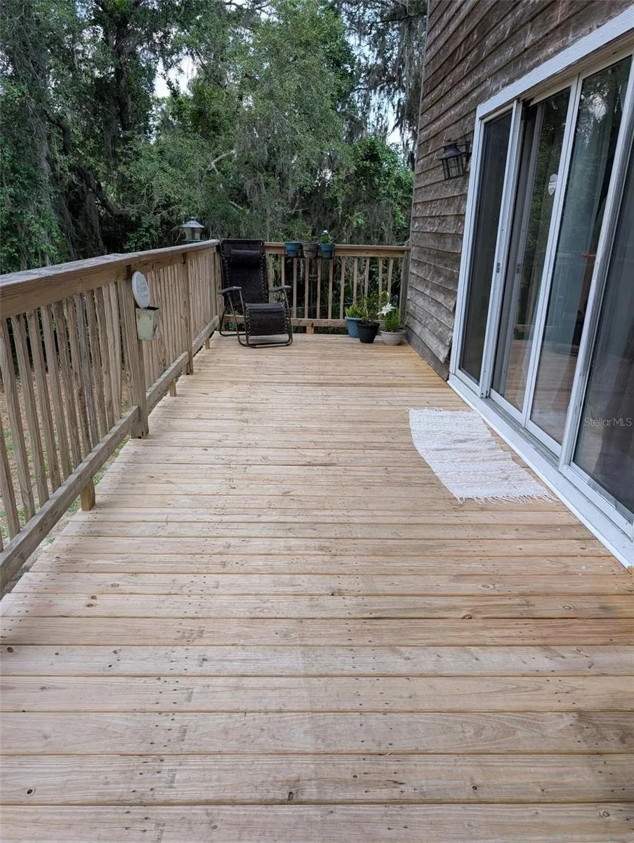 7083 SE 166TH AVENUE Ocklawaha, FL 32179