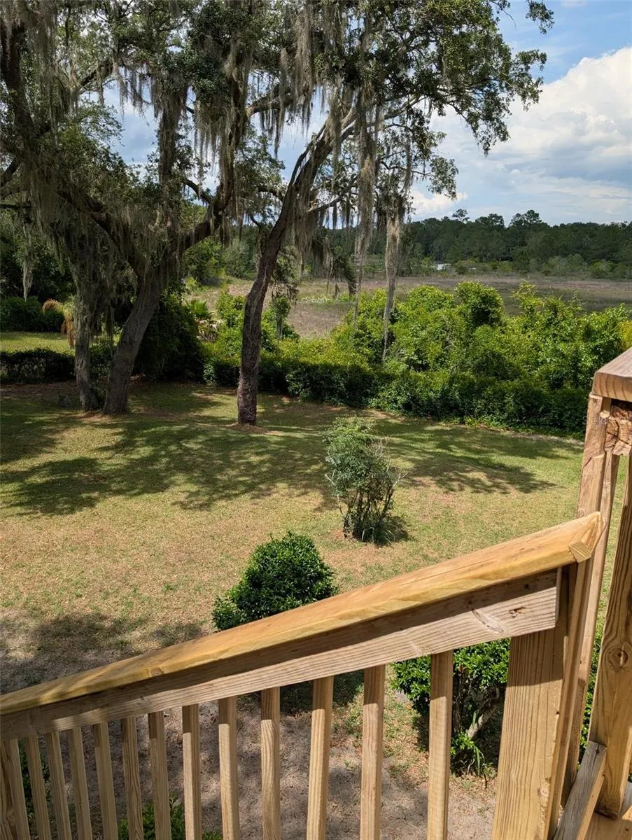 7083 SE 166TH AVENUE Ocklawaha, FL 32179