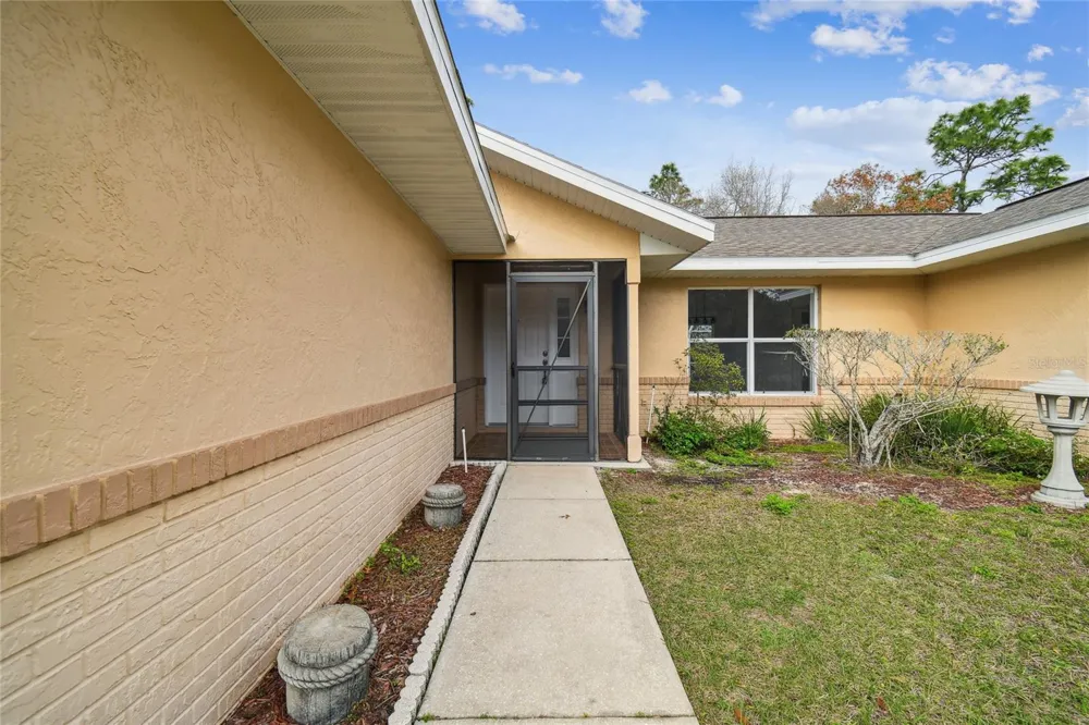 11 CARNATION COURT E Homosassa, FL 34446