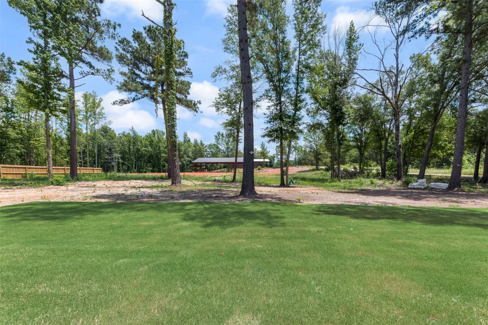 17404 County Road 479 Lindale, TX 75771