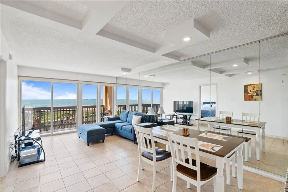 4000 Surfside Boulevard #206 Corpus Christi, TX 78402