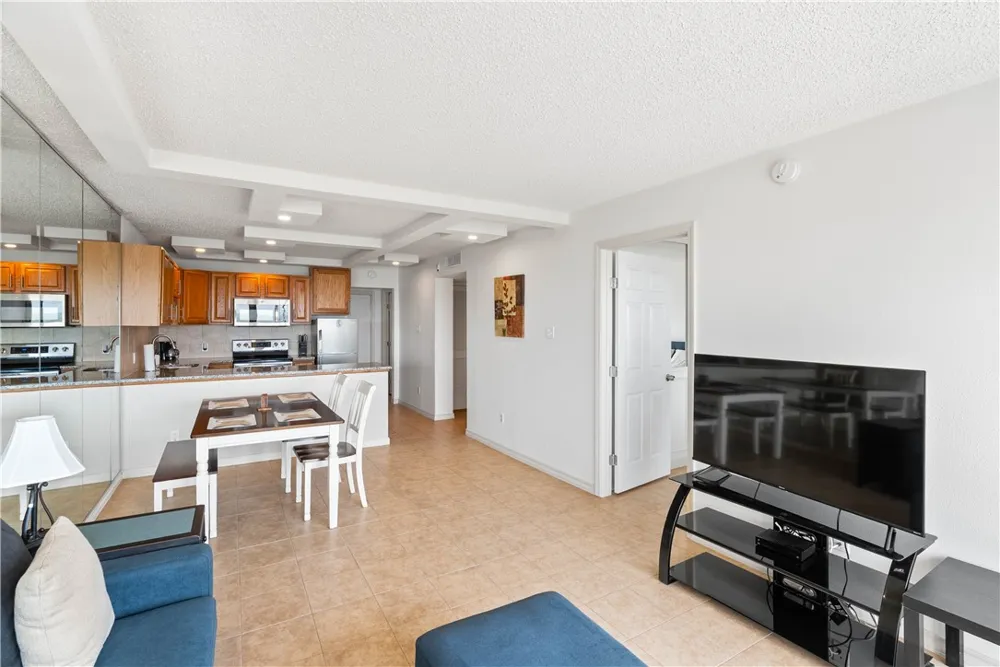 4000 Surfside Boulevard #206 Corpus Christi, TX 78402